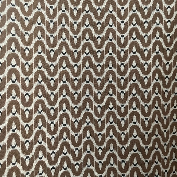 Brown and White Patterned Top - Picture 2 of 2